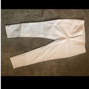 AMERICAN EAGLE WHITE JEGGING size 12short